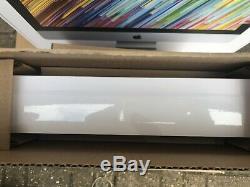 Apple MacBook Pro 13 Touch Bar Silver Core i5 2.9Ghz 8GB 512GB (Late 2016) Seal